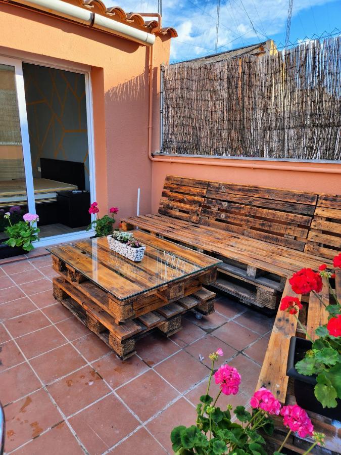 Готель Estudio Con Terraza Бадалона Екстер'єр фото